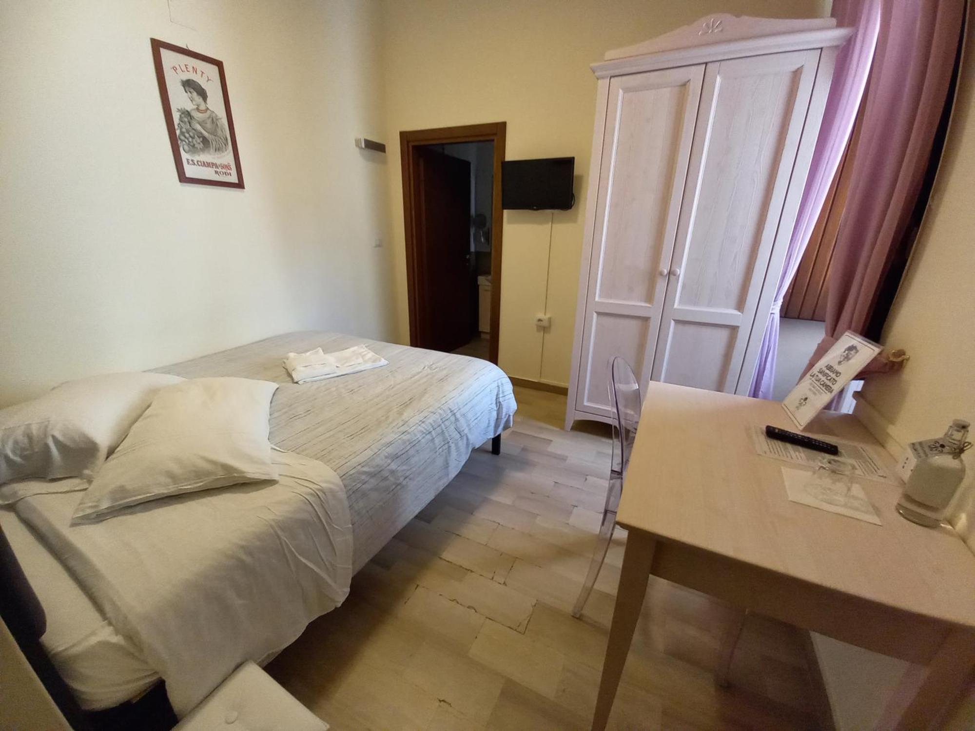 Bed and Breakfast L'Antico Monastero Sant'Agata di Puglia Zimmer foto