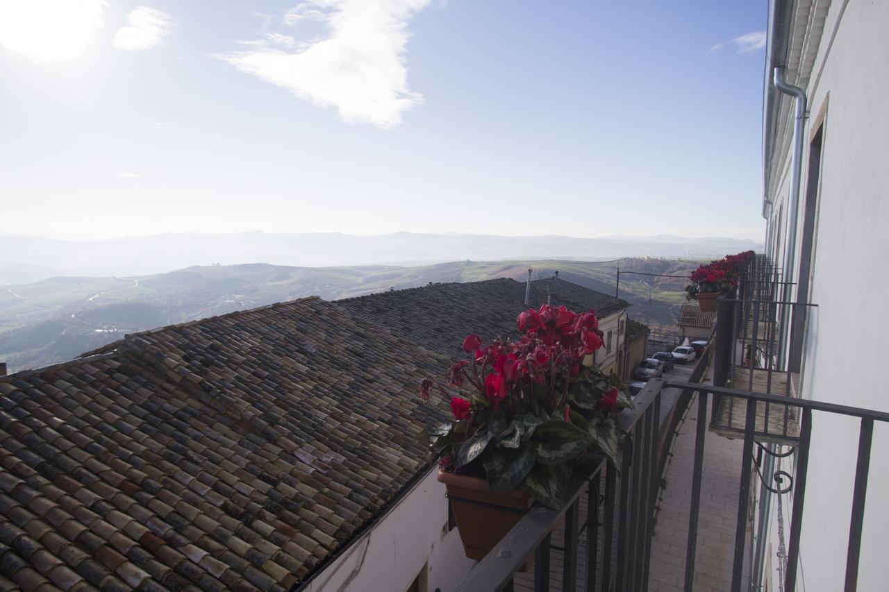 Bed and Breakfast L'Antico Monastero Sant'Agata di Puglia Exterior foto